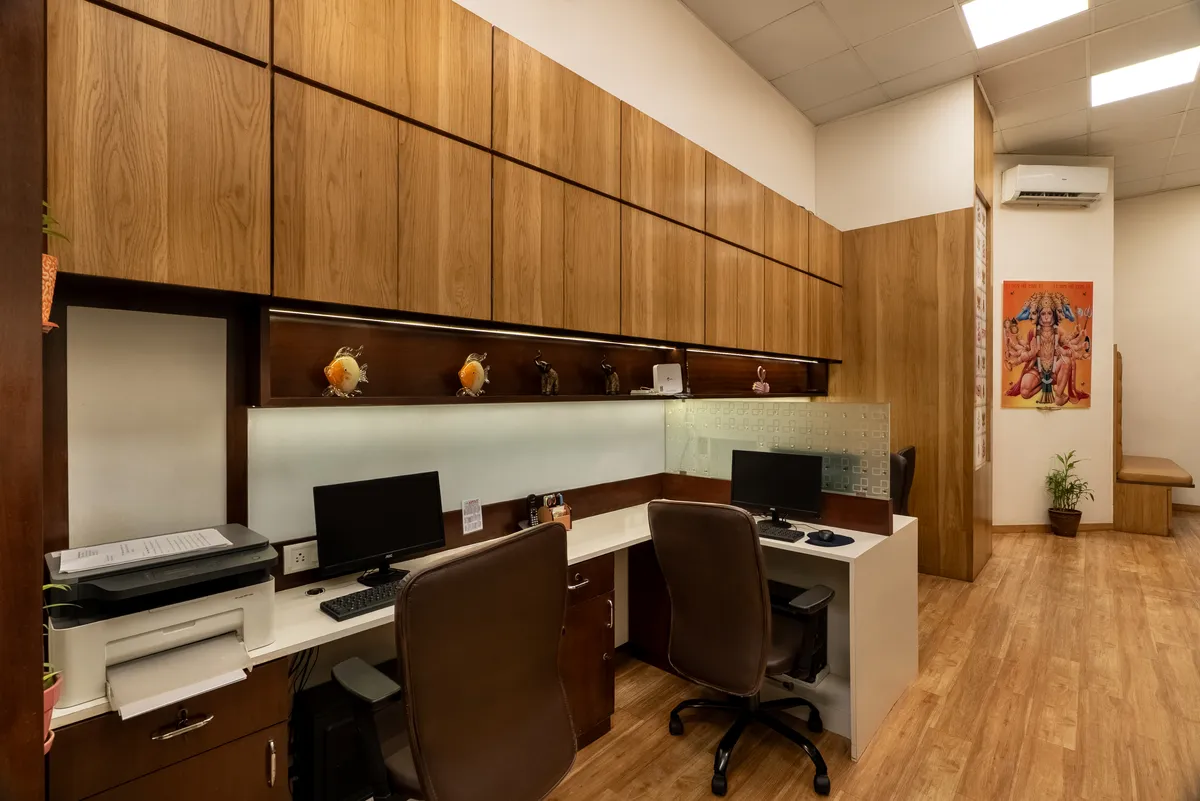 Associates' Area