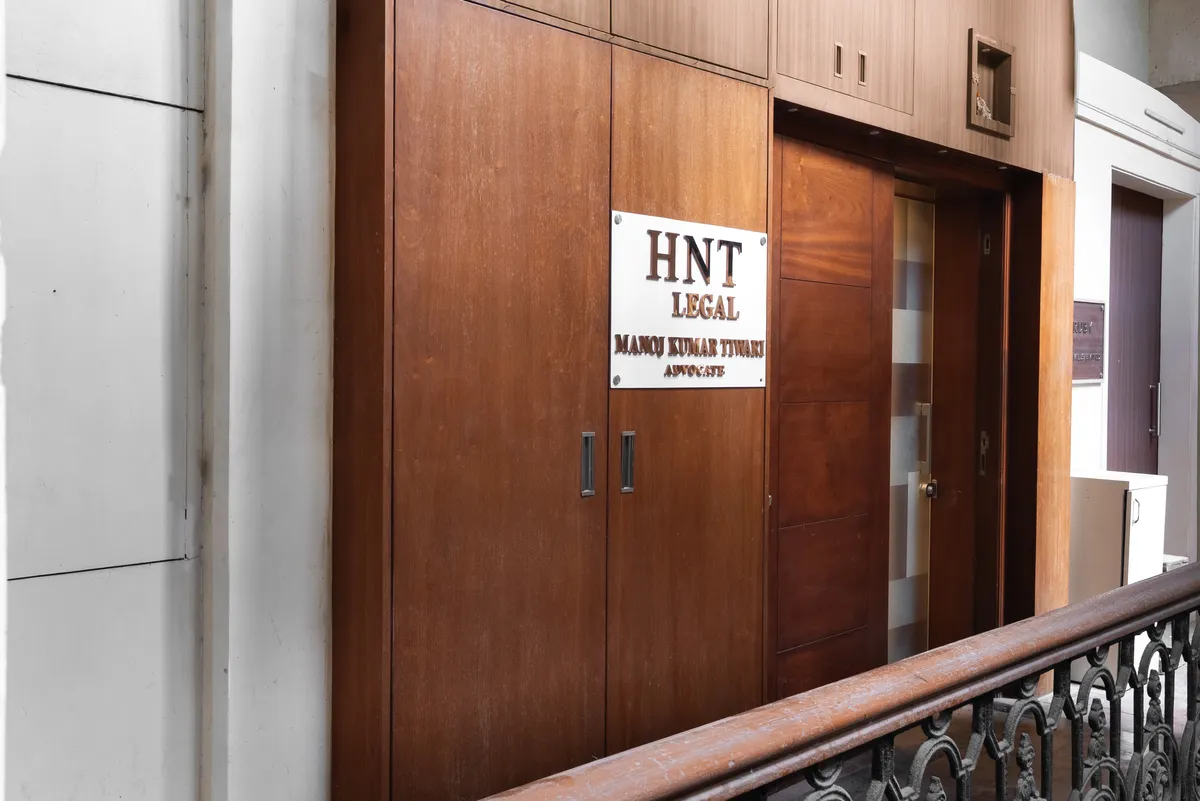 Chambers Entrance